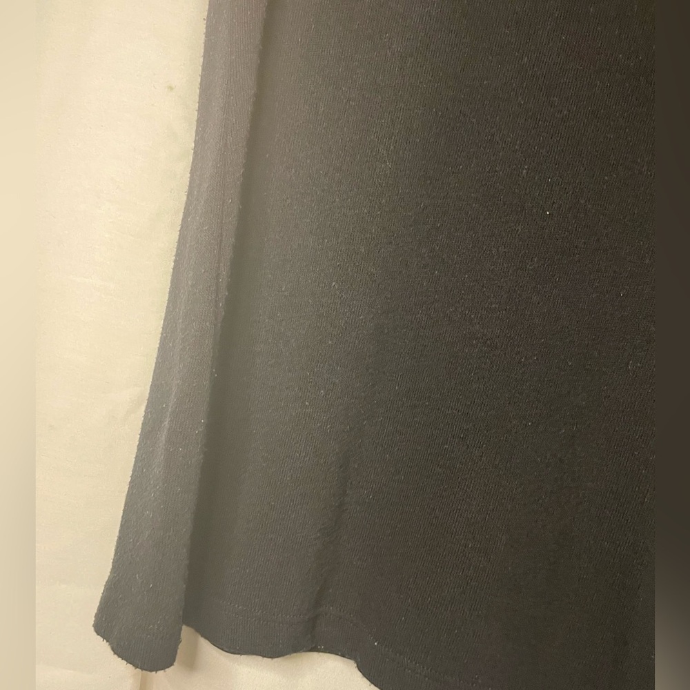 Forever 21 Twentyone Black Lightweight Sleeveless Turtleneck Top Size Medium - Picture 8 of 8